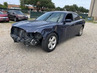 2014 Dodge Charger SE - Primary Damage Right Image